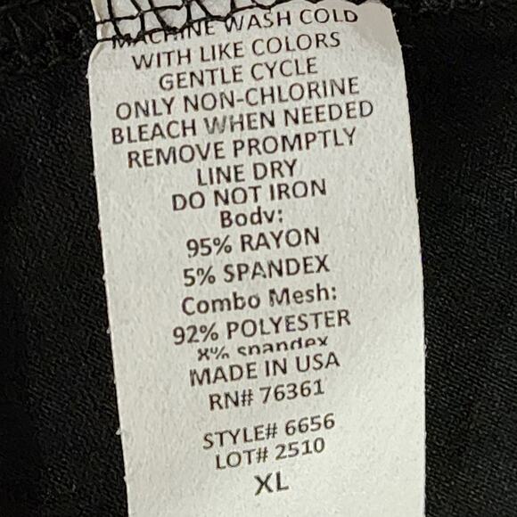 Elliott and Vine black and floral bell sleeve tunic size XL NEW!!!‎ - Picture 5 of 6